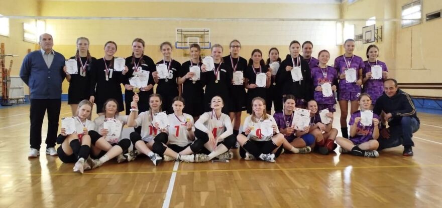 В городе Нелидово назвали лучшую команду волейболисток