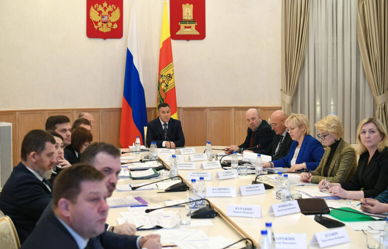 В тверском ДК "Пролетарка" появится новое звуковое оборудование, баяны и мольберты В Тверской области выделят дополнительные средства на соцподдержку жителям Торопецкого округа