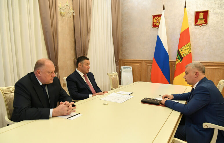 Губернатор Игорь Руденя провел встречу с новым начальником регионального УМВД