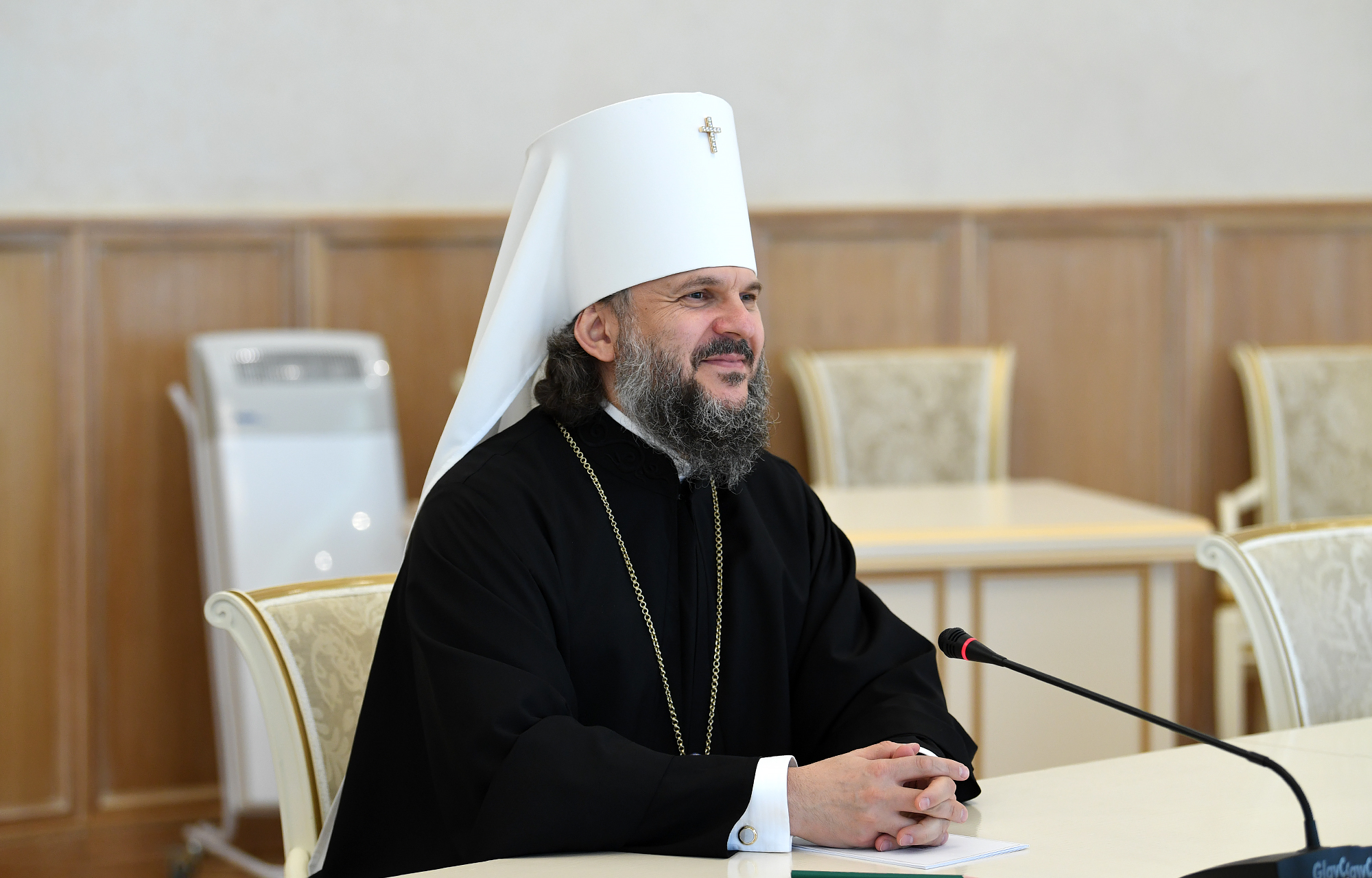 Амвросий: Материнство - высшее предназначение каждой женщины Амвросий: Материнство - высшее предназначение каждой женщины
