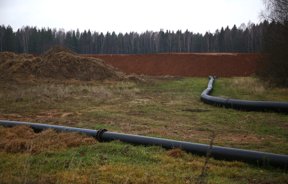 В Тверской области расчищают акваторию Иваньковского водохранилища