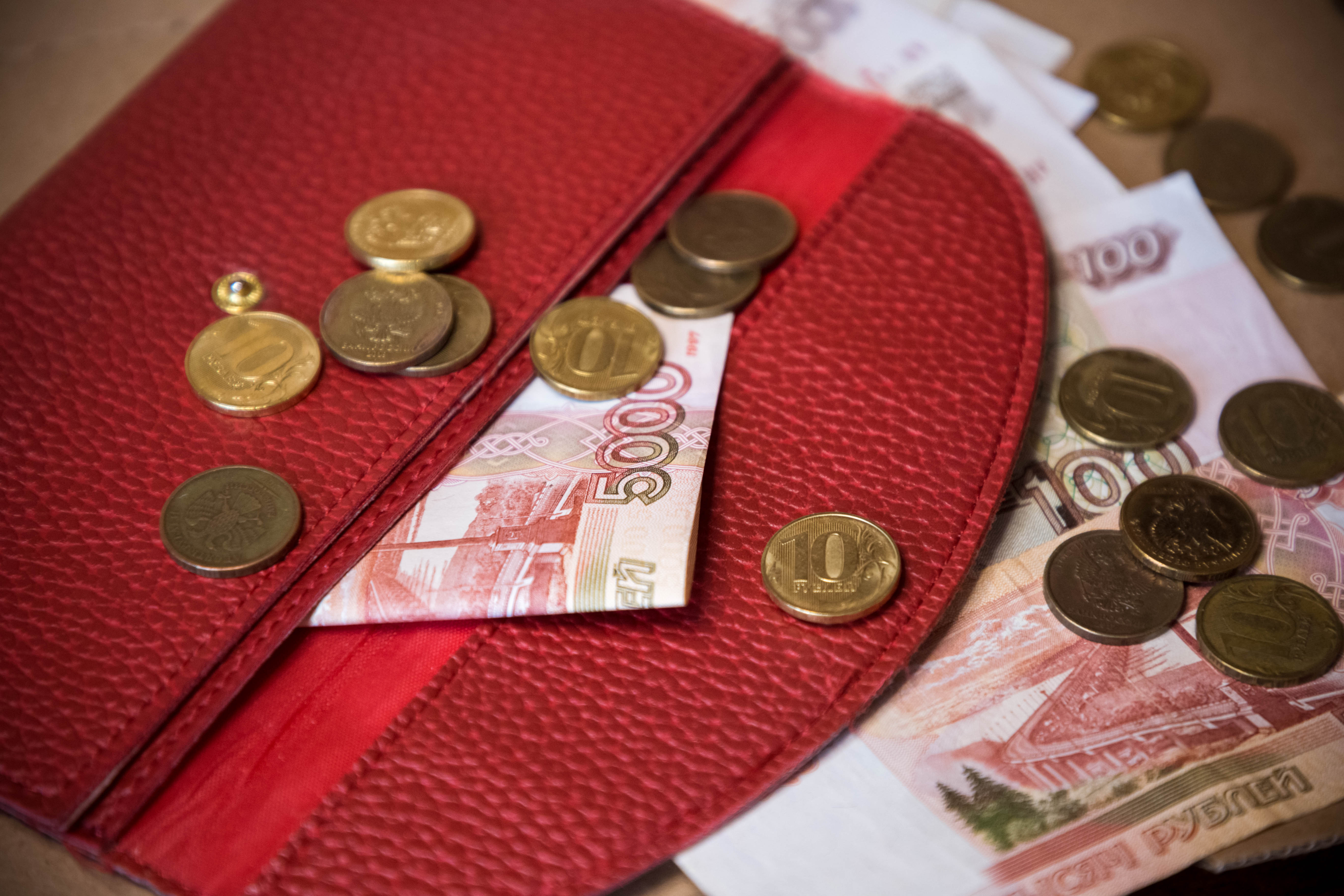 Жительница Тверской области отправится в колонию за неуплату алиментов Жительница Тверской области отправится в колонию за неуплату алиментов