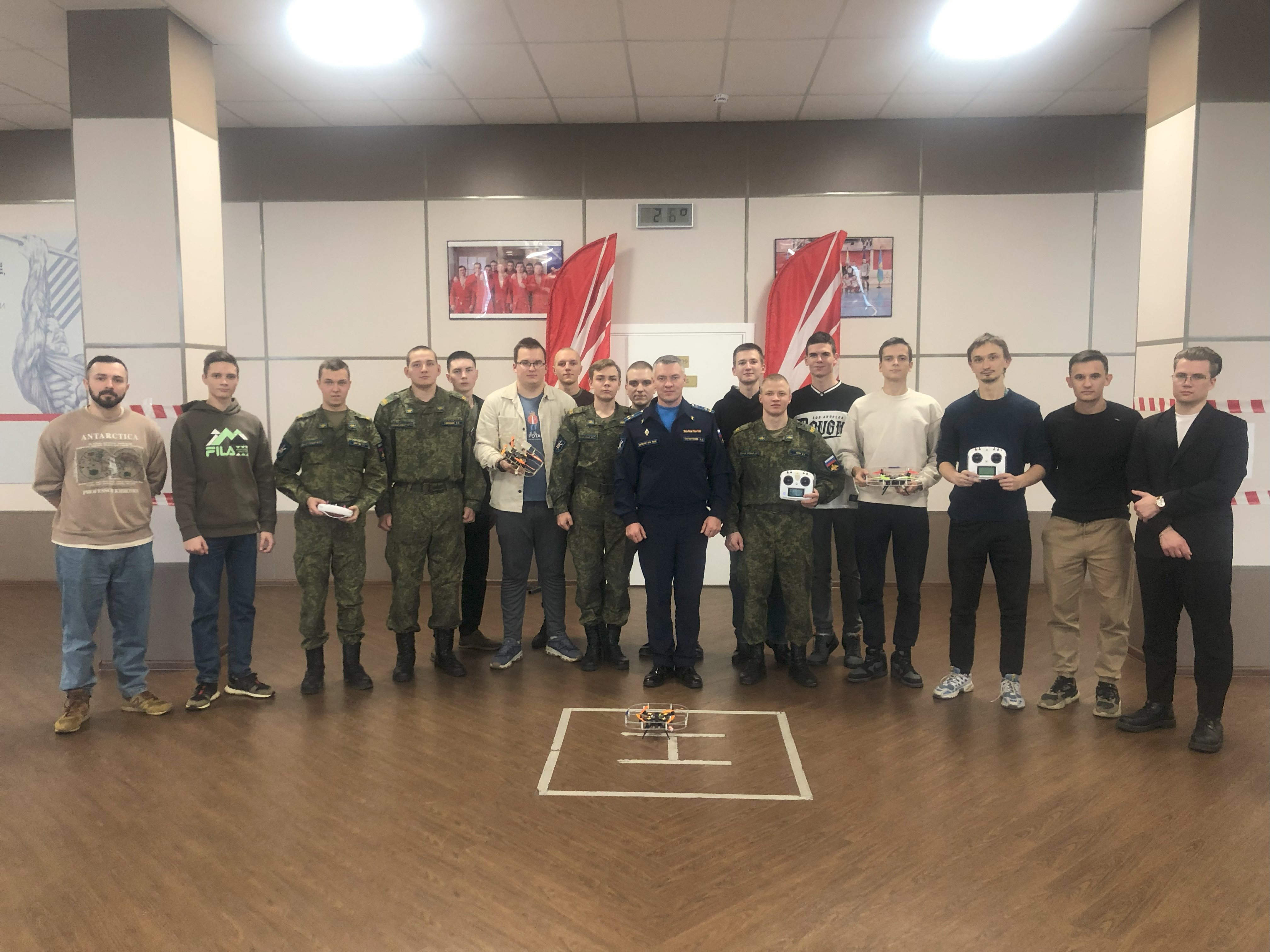 В Тверском суворовском военном училище прошло обучение по управлению беспилотными авиационными системами В Тверском суворовском военном училище прошло обучение по управлению беспилотными авиационными системами