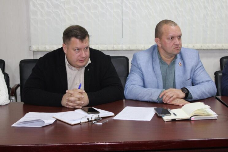 В Вышневолоцком округе проверяли знания муниципальных служащих