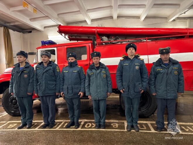 На пожаре в Тверской области спасли трёх человек
