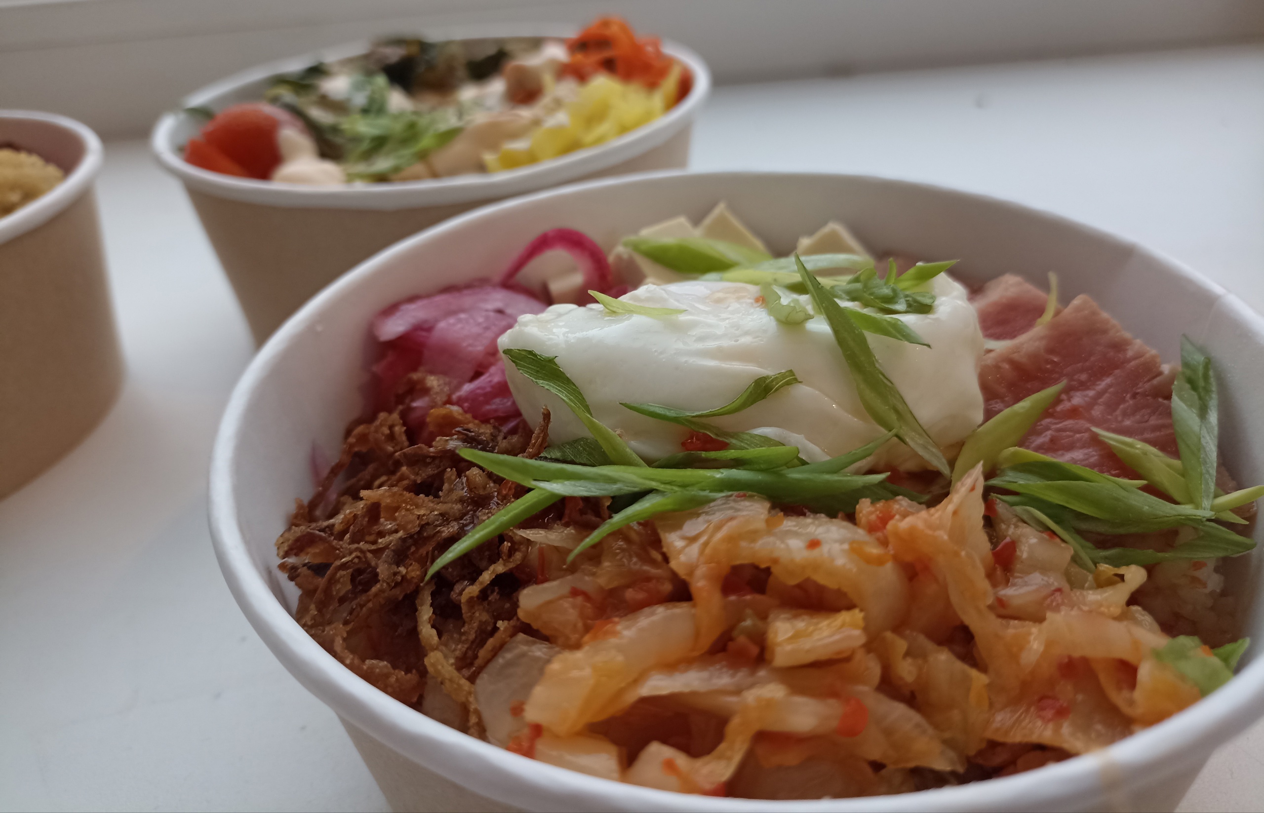 Поели за вас: Мегасытные и громадные поке от The Bowl