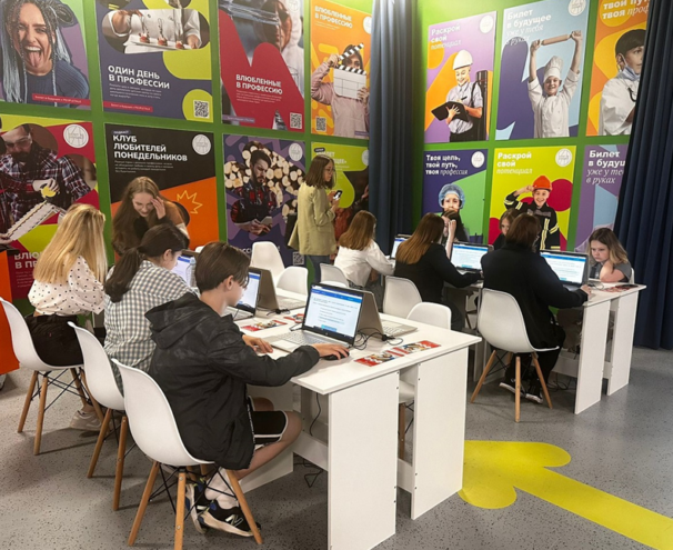 Жителям Тверской области советуют отказаться от платных услуг по профориентации ребёнка