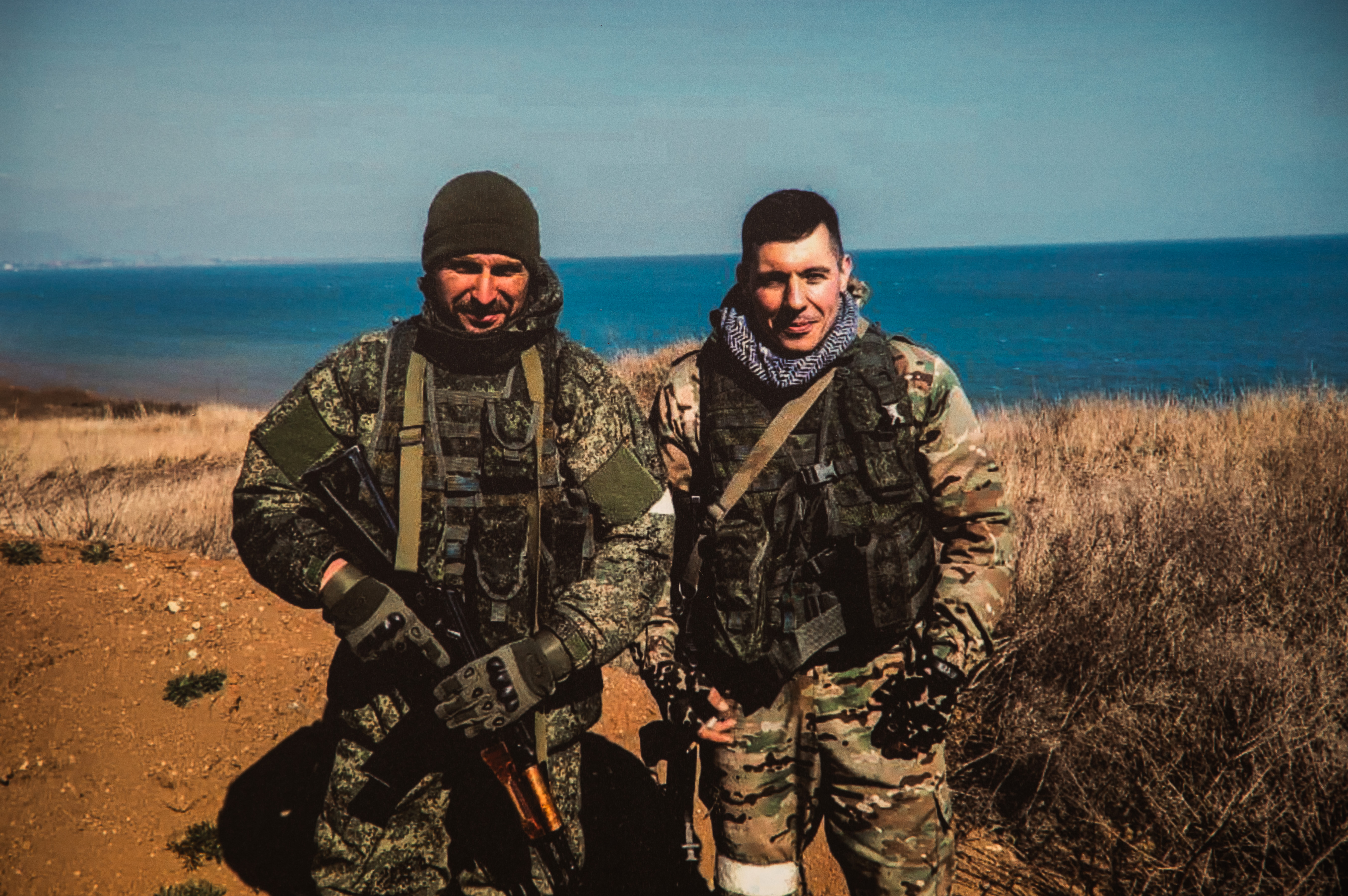 Герои нашего времени: в Твери открылась выставка фотопортретов участников СВО