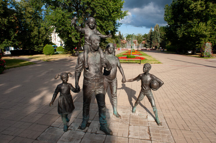 Игорь Руденя: «Большая семья – тверская традиция» – это не просто лозунг, а историческая данность Игорь Руденя: «Большая семья – тверская традиция» – это не просто лозунг, а историческая данность