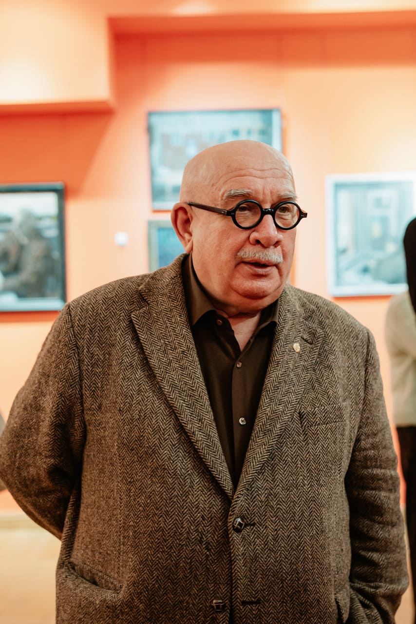 Бисер жизни: В Твери открылась выставка Народного художника России Сергея Гавриляченко