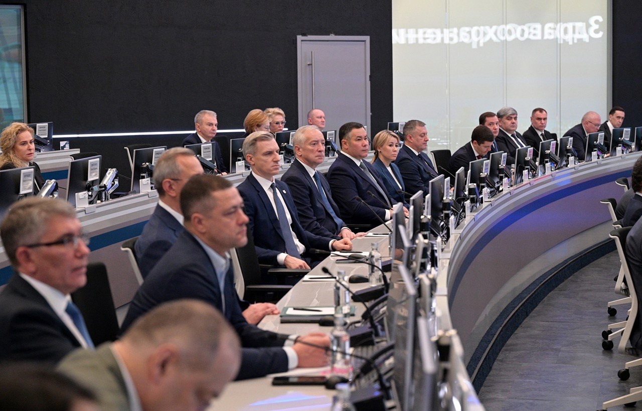 Губернатор Игорь Руденя принял участие в семинаре «Здравоохранение страны: сегодня и завтра» Губернатор Игорь Руденя принял участие в семинаре «Здравоохранение страны: сегодня и завтра»