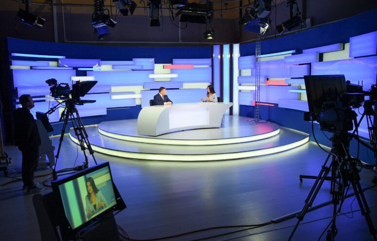 Губернатор Игорь Руденя в прямом эфире ответит на вопросы жителей региона Губернатор Игорь Руденя в прямом эфире ответит на вопросы жителей региона