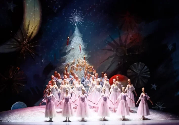 Жители Тверской области смогут не выходя из дома увидеть балет "Щелкунчик"