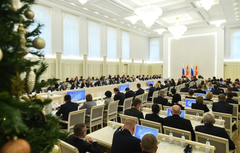 Главы муниципалитетов Тверской области получили задачи на 2025 год Главы муниципалитетов Тверской области получили задачи на 2025 год