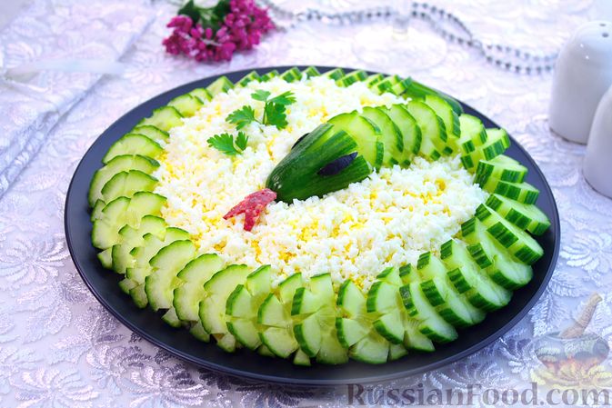 Чем угостить Змею: Рецепты вкусных блюд к новогоднему столу