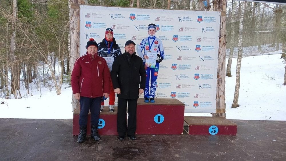 Спортсменка из Бологовского округа заняла второе место в областных соревнованиях по лыжным гонкам Спортсменка из Бологовского округа заняла второе место в областных соревнованиях по лыжным гонкам