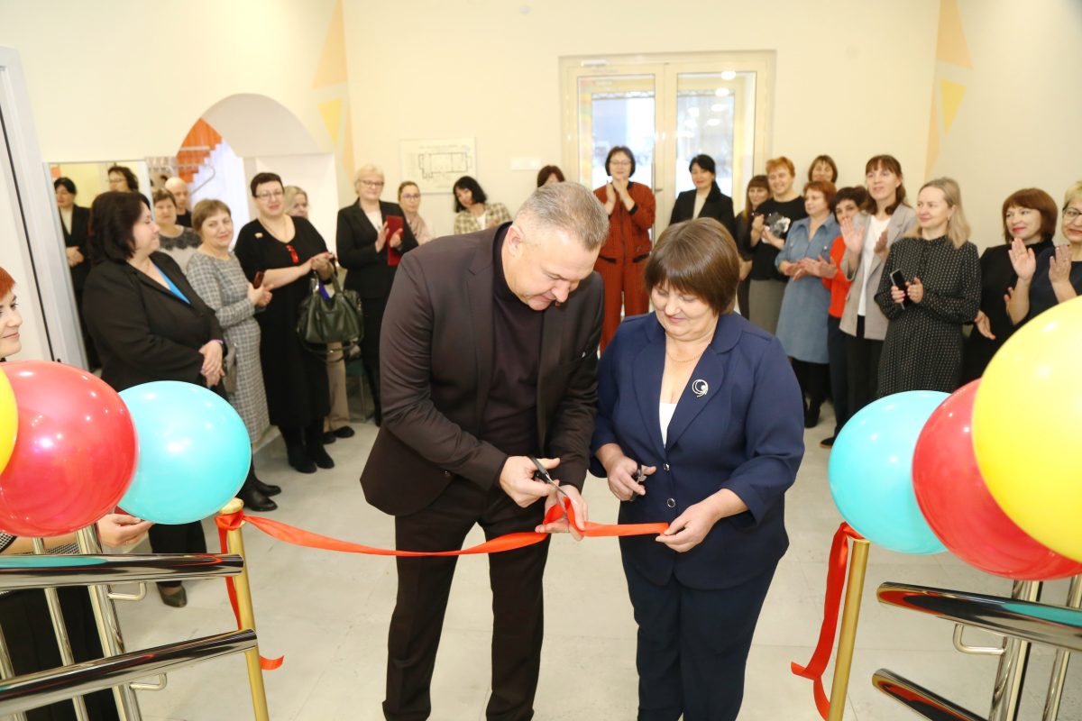 В Торопце открыли модельную библиотеку нового поколения В Торопце открыли модельную библиотеку нового поколения