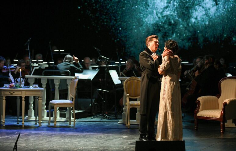 Юрий Башмет представил на тверской сцене музыкальную постановку «Евгений Онегин» Юрий Башмет представил на тверской сцене музыкальную постановку «Евгений Онегин»