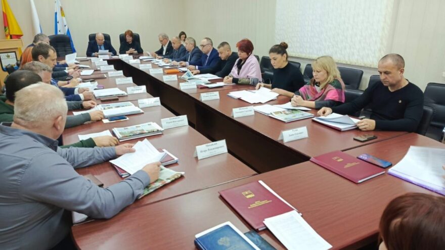 На заседании Вышневолоцкой Думы аплодировали Наталье Рощиной На заседании Вышневолоцкой Думы аплодировали Наталье Рощиной