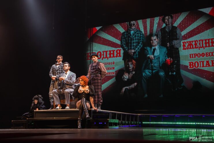 В Тверском театре драмы прошла премьера спектакля "Мастер и Маргарита" Я часть той силы: На сцене Театра драмы прошла магическая премьера спектакля «Мастер и Маргарита»