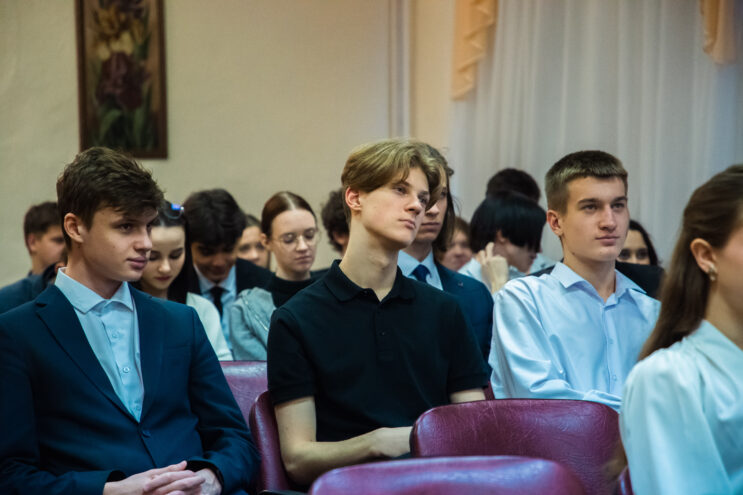 В Твери представили новую стипендиальную программу для школьников