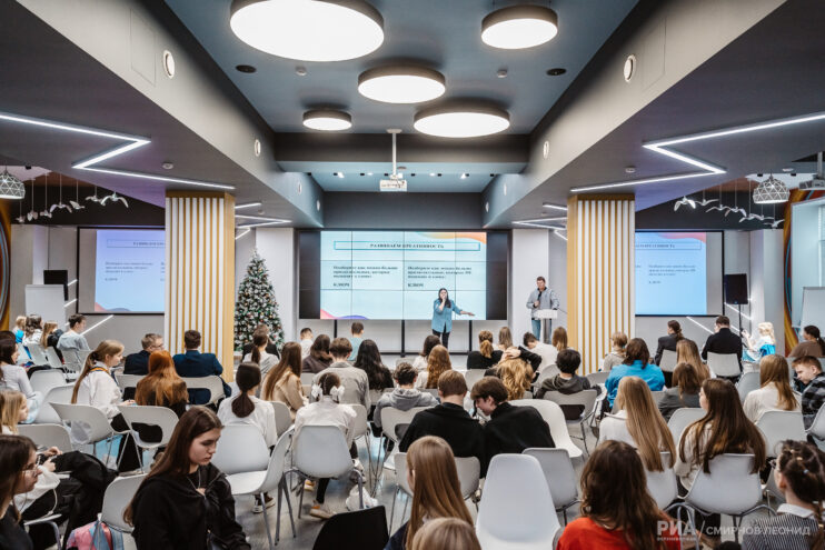 Журналисты РИА Верхневолжье научили юных медийщиков снимать видео и писать статьи