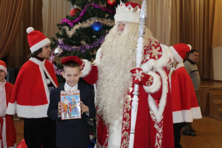В Тверскую область приехал Дед Мороз из Великого Устюга В Тверскую область приехал Дед Мороз из Великого Устюга
