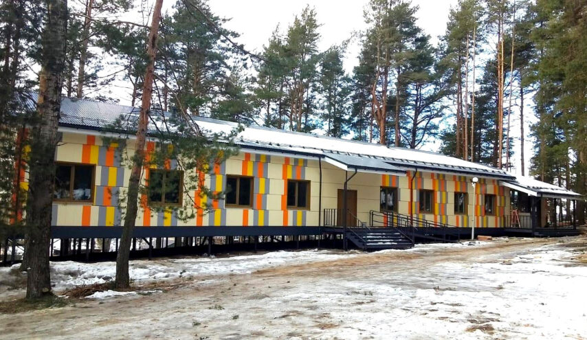 В детском лагере «Спутник» под Тверью появились новые спальные модули В детском лагере «Спутник» под Тверью появились новые спальные модули