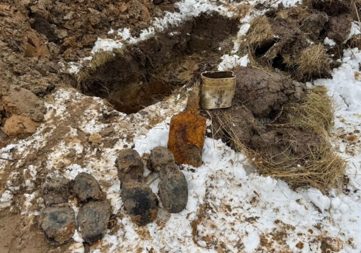 Поисковики обнаружили останки трёх неизвестных солдат, погибших подо Ржевом Поисковики обнаружили останки трёх неизвестных солдат, погибших подо Ржевом