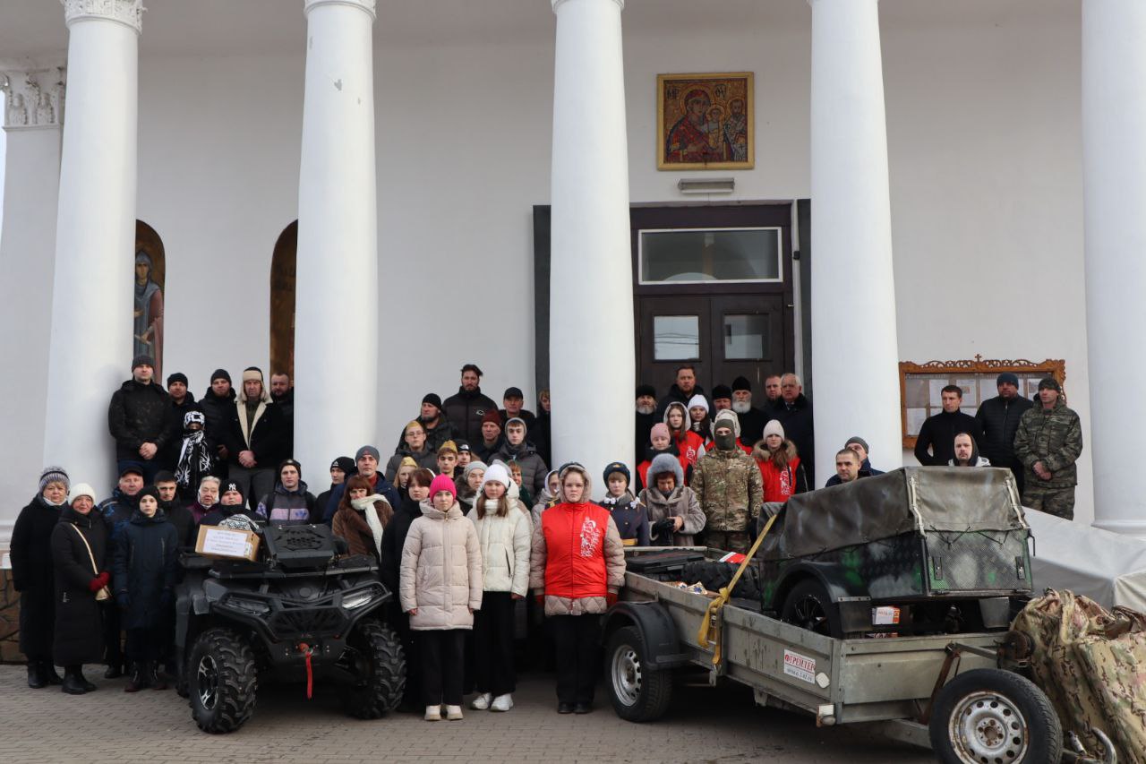 Жители Ржевского округа отправили гуманитарный груз в зону СВО Жители Ржевского округа отправили гуманитарный груз в зону СВО