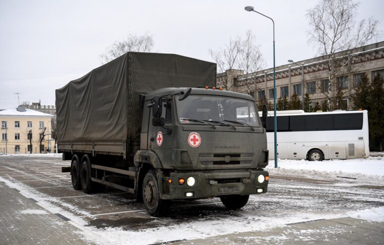Тверская область направила на СВО гуманитарный груз для передвижного мобильного госпиталя