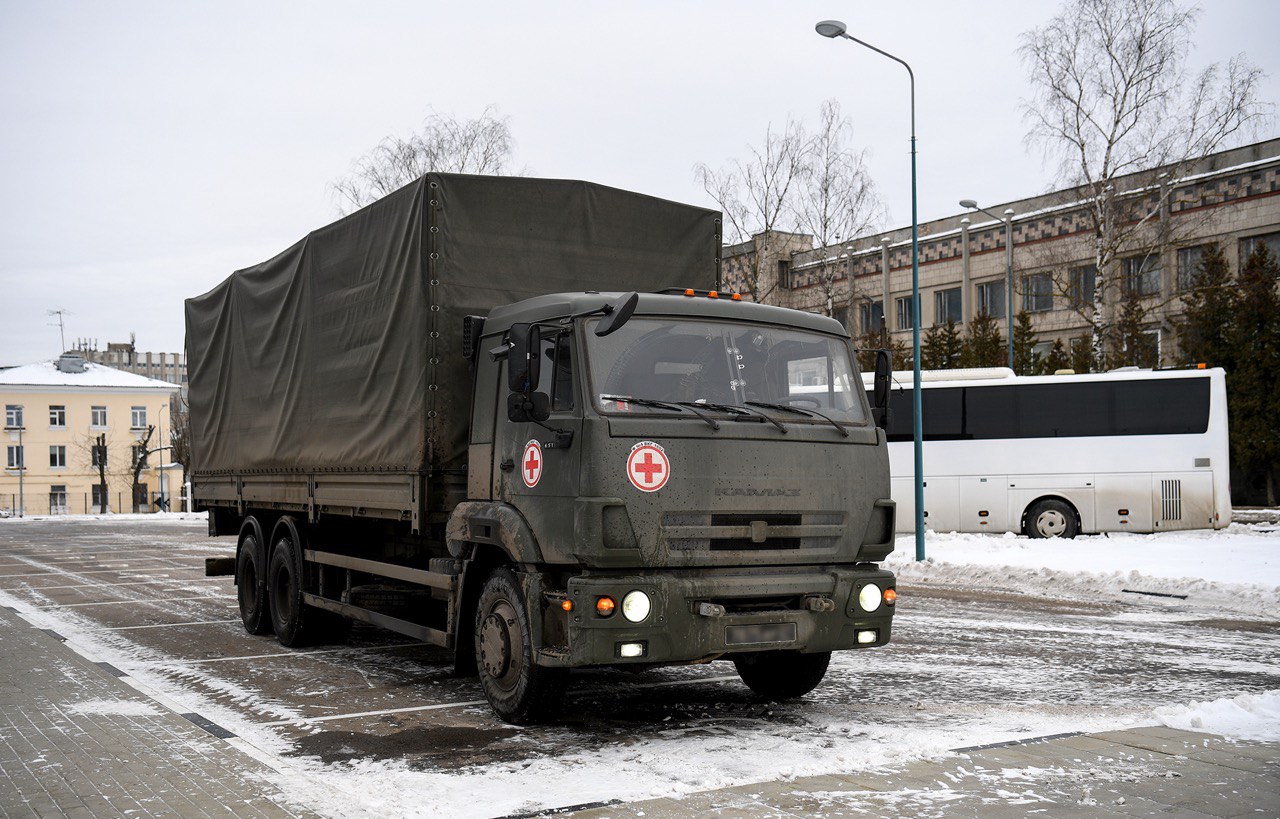 Тверская область направила на СВО гуманитарный груз для передвижного мобильного госпиталя Тверская область направила на СВО гуманитарный груз для передвижного мобильного госпиталя