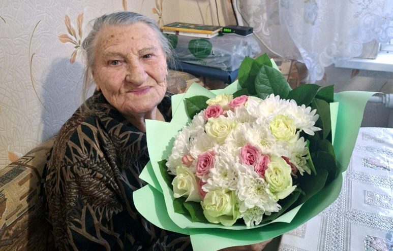 В Твери ветерану Великой Отечественной войны исполнилось 102 года В Твери ветерану Великой Отечественной войны исполнилось 102 года