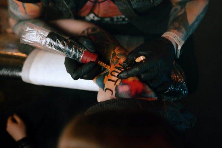 Разговоры со священником: Татуировки - это грех Разговоры со священником: Татуировки - это грех