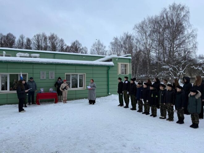 В Конаковском округе открыли мемориальные доски трем бойцам СВО В Конаковском округе открыли мемориальные доски трем бойцам СВО