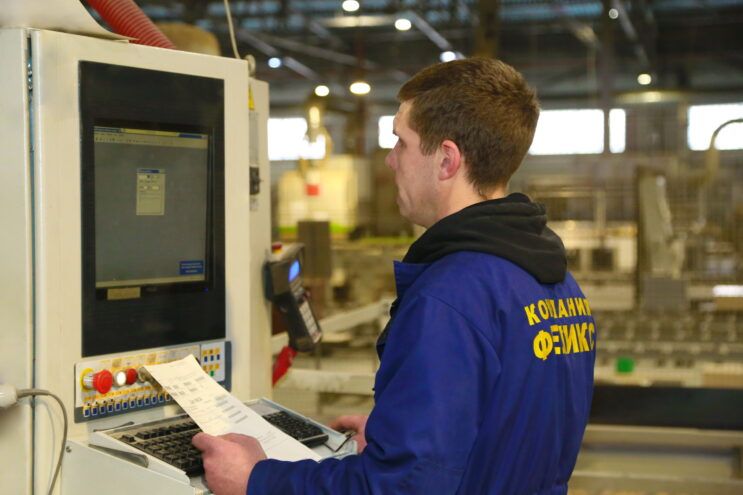 Студенты колледжей Тверской области пройдут практику на крупнейшем производстве мебели Студенты колледжей Тверской области пройдут практику на крупнейшем производстве мебели