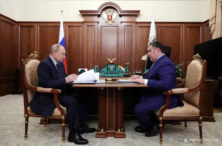 Владимир Путин проведет встречу с губернатором Тверской области Игорем Руденей Владимир Путин проведет встречу с губернатором Тверской области Игорем Руденей