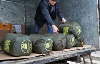 Из Тверской области в зону СВО передали квадроциклы и гумгруз от областной клинической больницы Из Тверской области в зону СВО передали квадроциклы и гумгруз от областной клинической больницы