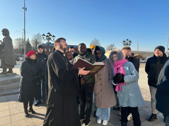Студенты и сотрудники Тверского Политеха побывали на экскурсии в Спасо-Преображенском соборе Твери Студенты и сотрудники Тверского Политеха побывали на экскурсии в Спасо-Преображенском соборе Твери