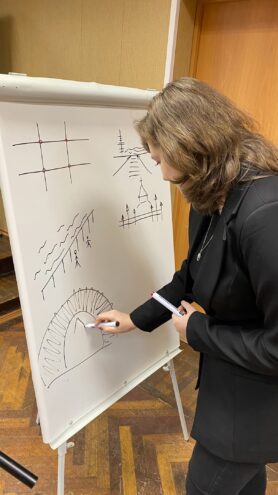 Фотограф РИА Верхневолжье провела мастер-класс во Дворце творчества детей и молодёжи мастер-класс