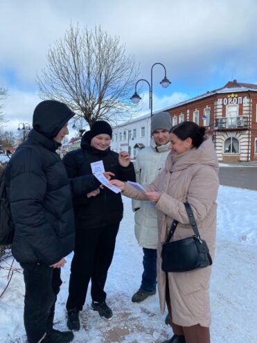 В Торопце прошла акция «Азбука молодого избирателя»