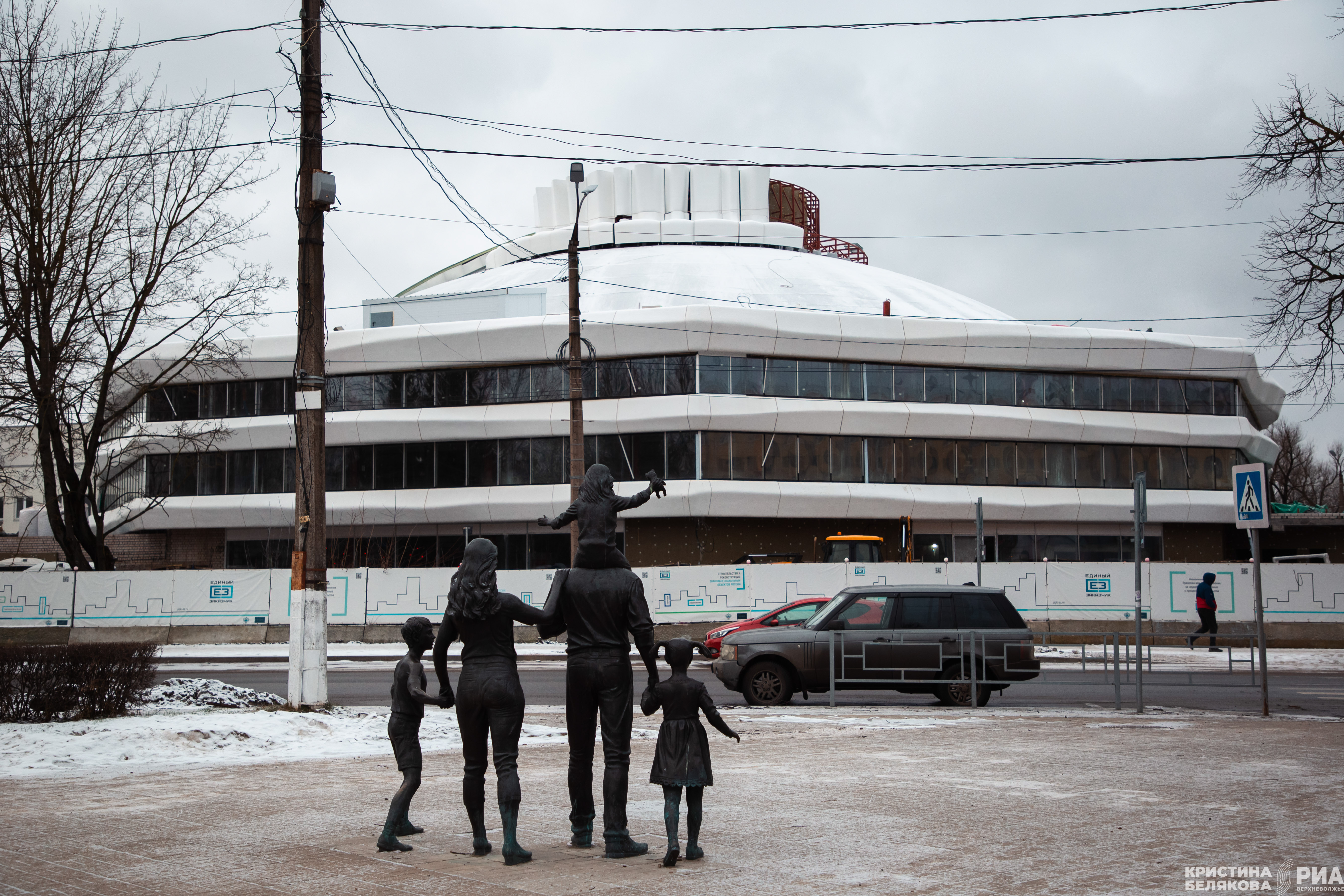 «МК в Твери» показал строящийся цирк изнутри