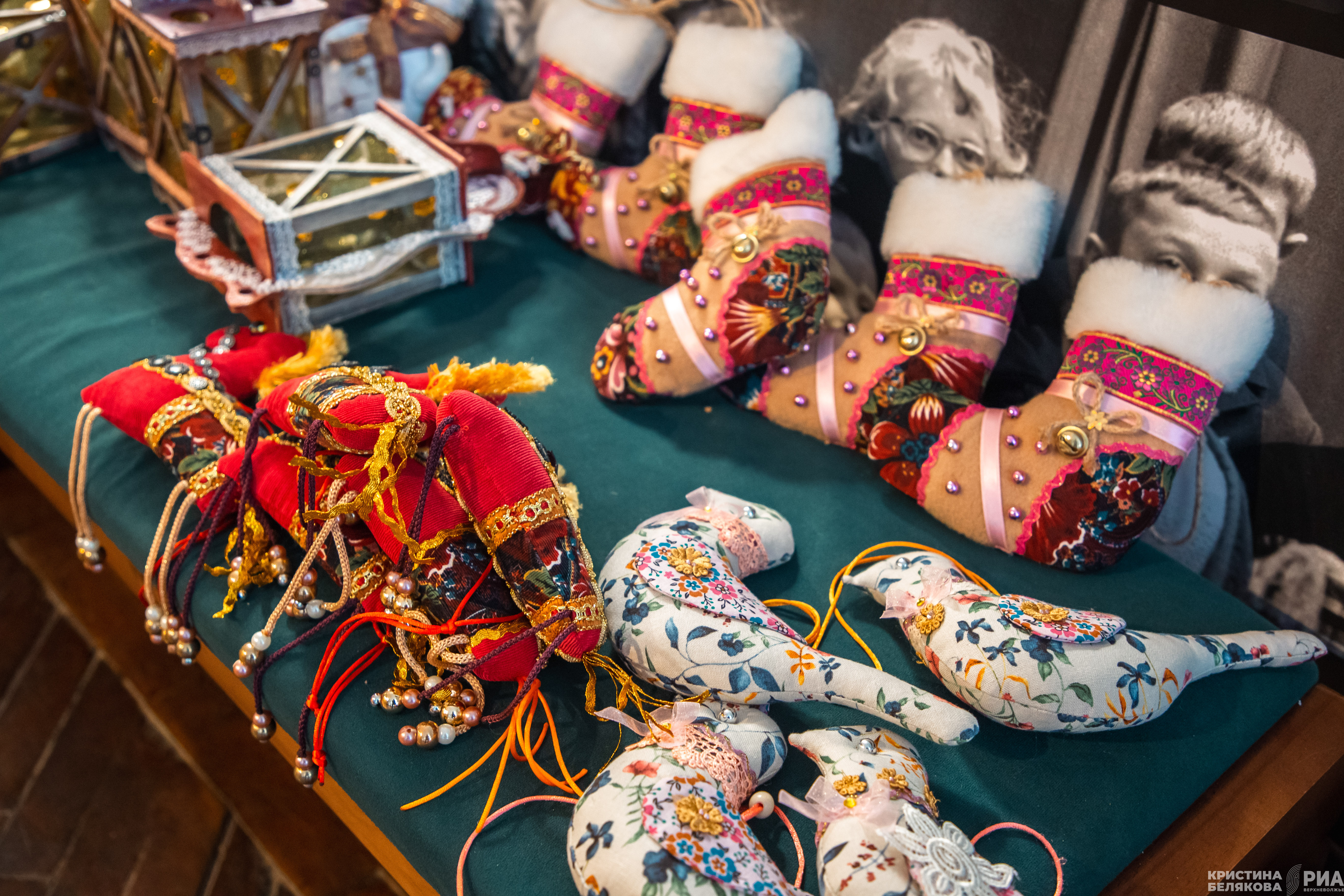 Невидимая работа: Как во время пандемии в Тверском театре кукол создали 400 уникальных елочных игрушек Невидимая работа: Как во время пандемии в Тверском театре кукол создали 400 уникальных елочных игрушек