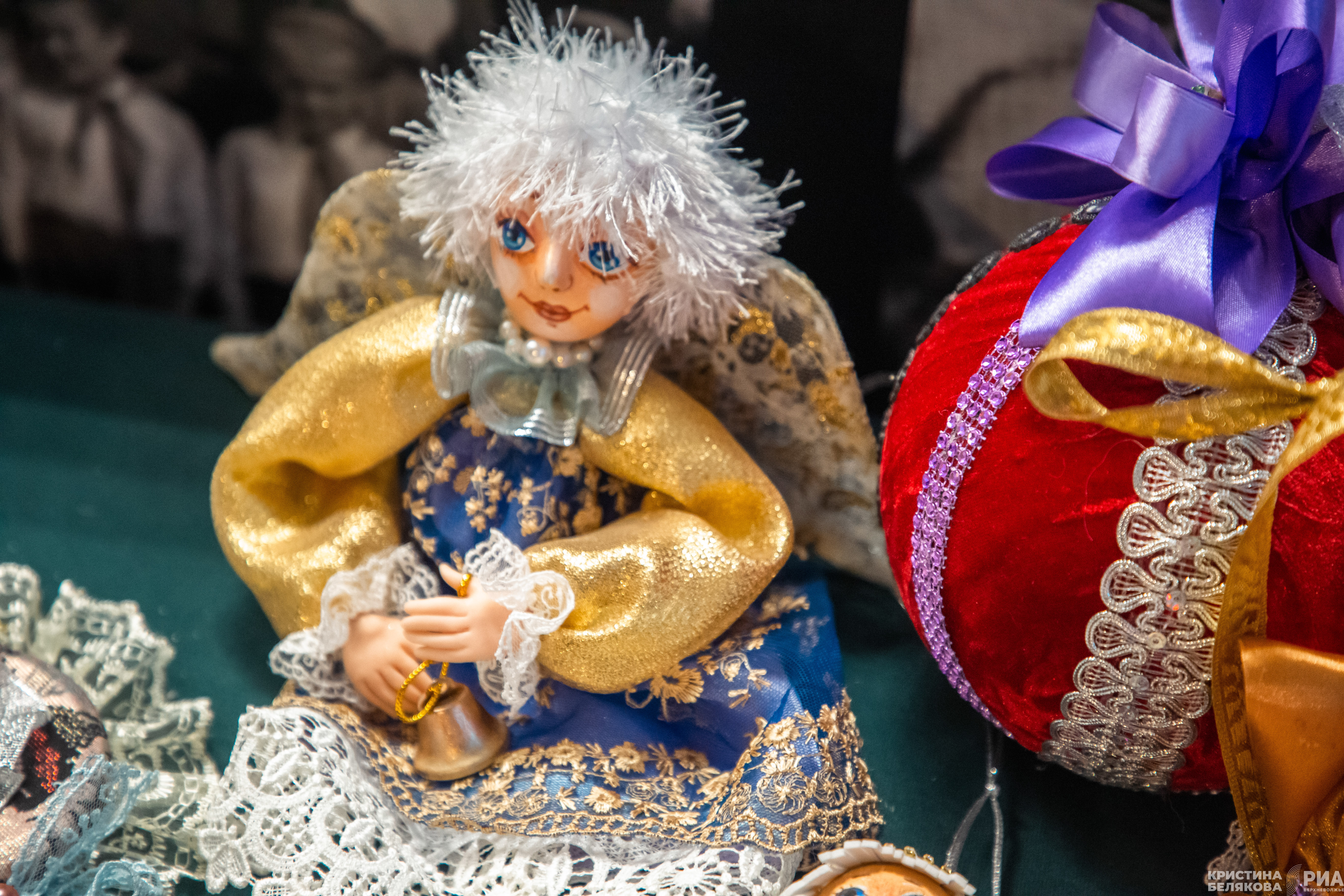 Невидимая работа: Как во время пандемии в Тверском театре кукол создали 400 уникальных елочных игрушек Невидимая работа: Как во время пандемии в Тверском театре кукол создали 400 уникальных елочных игрушек