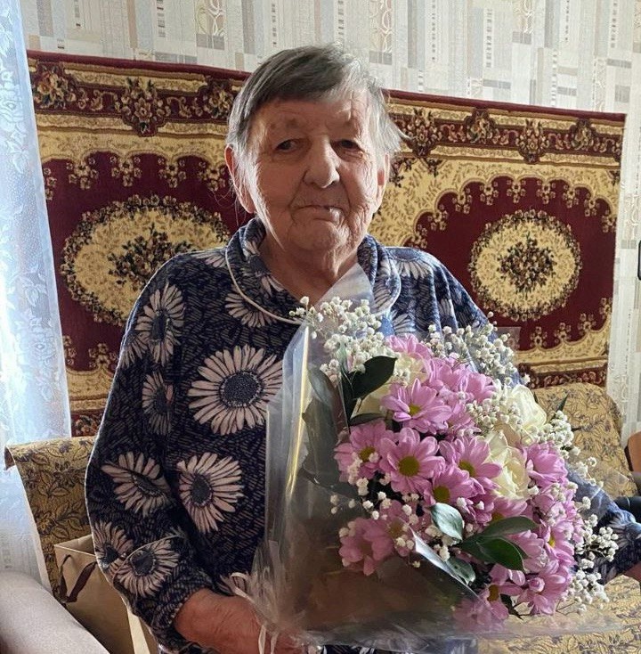 Игорь Руденя поздравил с 93-летием Героя Социалистического Труда Валентину Полуэктову Игорь Руденя поздравил с 93-летием Героя Социалистического Труда Валентину Полуэктову