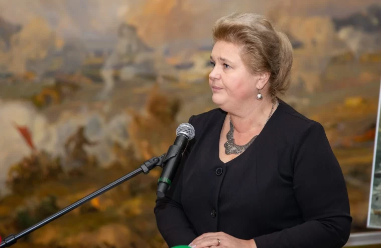 Елена Малышева: Надо не забыть о судьбе мирных жителей в программе празднования юбилея Победы Елена Малышева: Надо не забыть о судьбе мирных жителей в программе празднования юбилея Победы