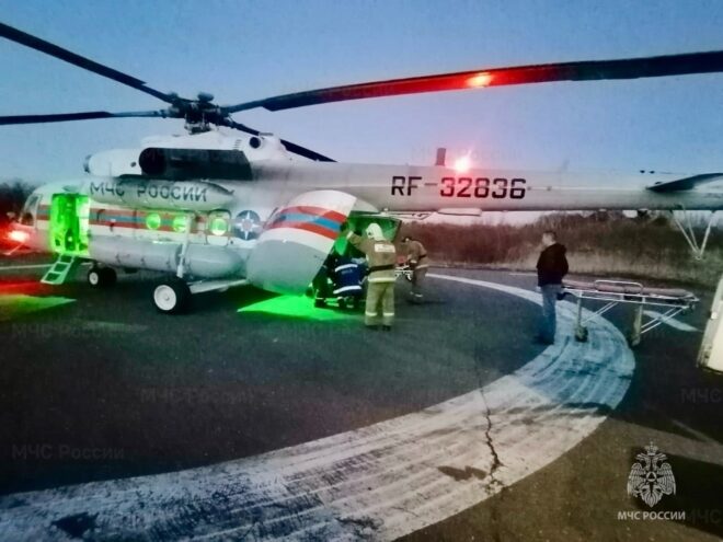 Пациентов нелидовской больницы доставили на вертолёте в Тверь вертолёт
