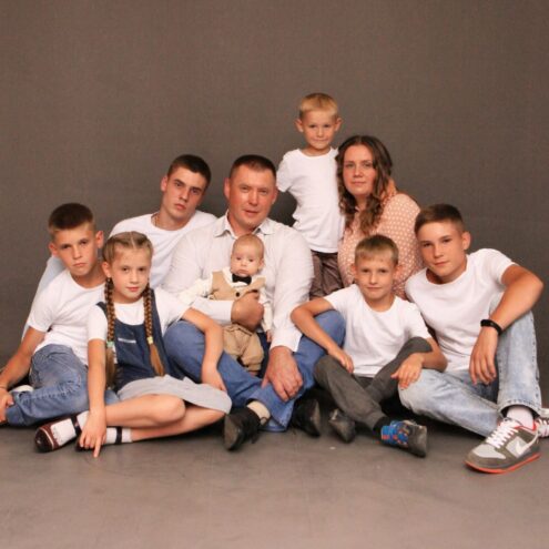 Семья из Осташковского округа удостоена ордена «Родительская слава» Родительская слава