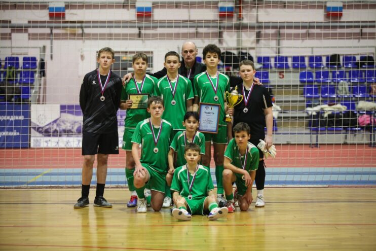 Нелидовские футболисты заняли второе место в Кубке Мэра города Ярославля Нелидовские футболисты заняли второе место в Кубке Мэра города Ярославля