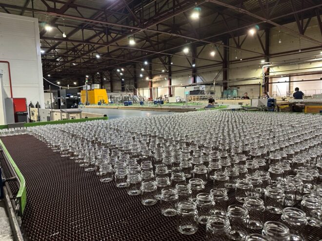 На Тверском стекольном заводе начали выпускать баночки для детского питания На Тверском стекольном заводе начали выпускать баночки для детского питания